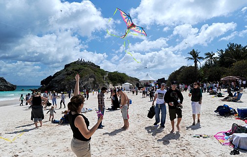 Kick-off event Saturday to precede Good Friday KiteFest