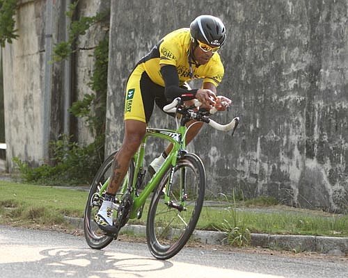 Time trial glory for Lawrence