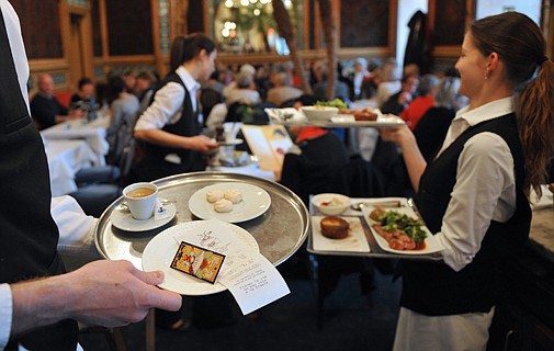 Putting Bermudians to work as waiters