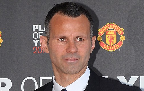 WoS: Giggs and Neville join United coaching staff