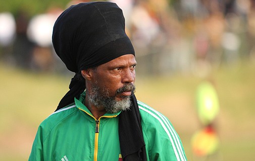 Bascome warns Bermuda against final complacency