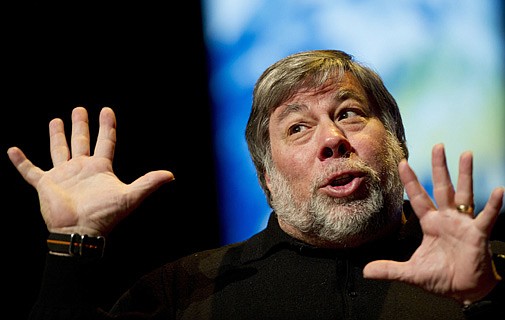 Apple co-founder to visit Bermuda