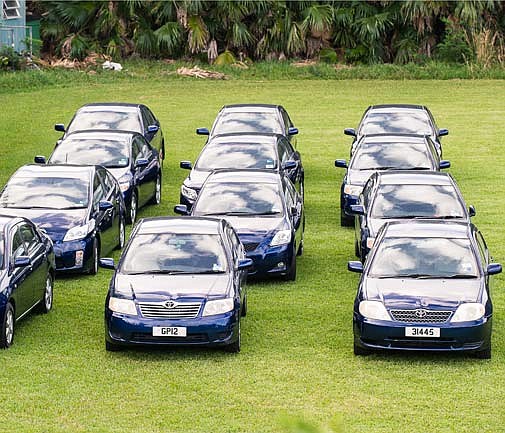 Government slashes fleet of vehicles