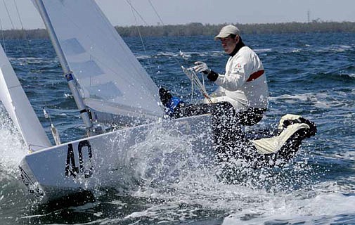 Bromby in Etchells victory