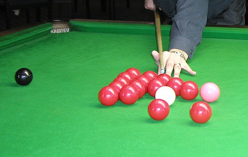 Snooker: High fives for Sandys Boat Club