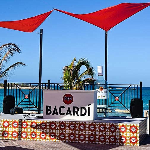 Bacardi Bar opens in Bahamas