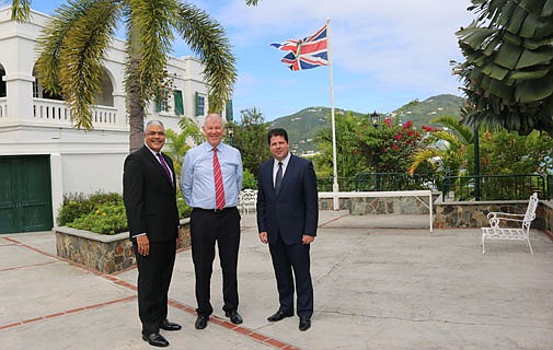 Premier speaks at BVI business conference