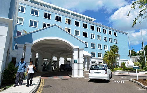 Letter: Hospital staff commended