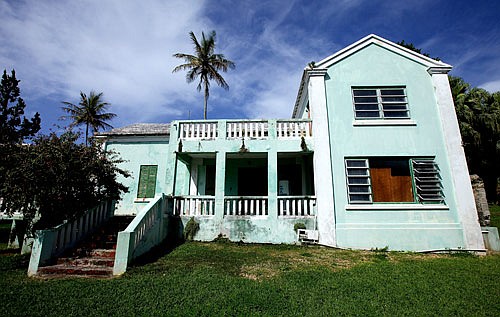 Moonray Manor to be restored