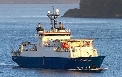 Shipping: Crew change for ‘Atlantic Guardian’