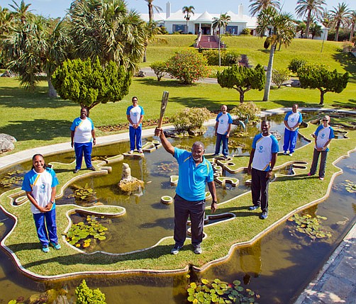 Photos: Queen’s Baton receives a warm Bermuda welcome