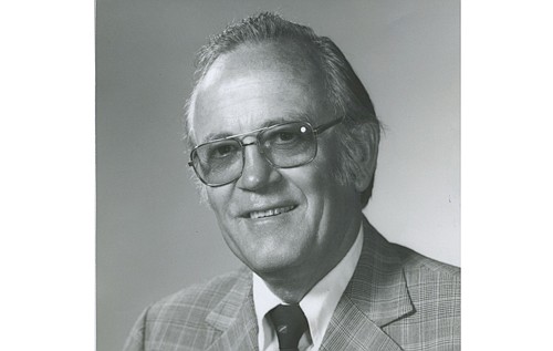 Premier leads tributes to John Barritt Snr (Update)