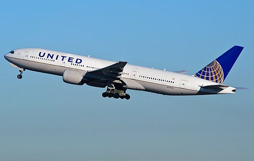 United Airlines cuts winter schedule