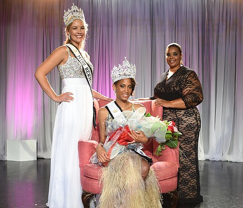 Lillian Lightbourn is crowned Miss Bermuda (update)