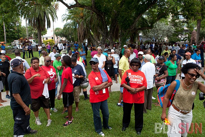 Several hundred protesters gathered at Victoria Park on Friday 25th July to march on the Cabinet building in opposition of government's handling of an immigration issue that could see PRCs obtain status.