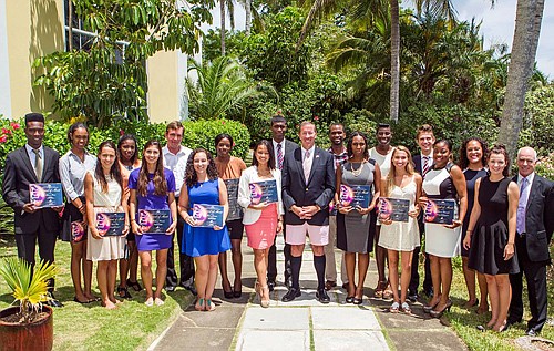 Premier recognizes public and private sector scholarship awardees