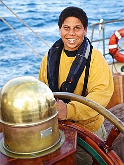 Bermuda Sloop raises $125,000